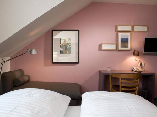 Imagen de la habitación del Hotel DORMERO Kehl. Foto 13