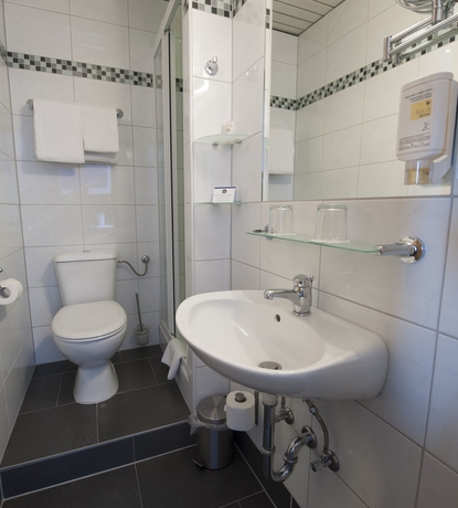 Imagen de la habitación del Hotel DORMERO Pirmasens. Foto 7