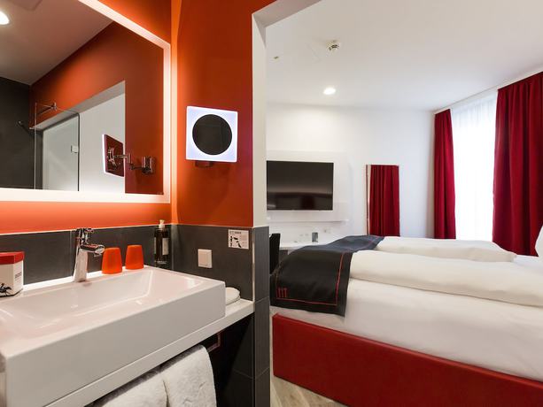Imagen de la habitación del Hotel DORMERO Roth. Foto 15