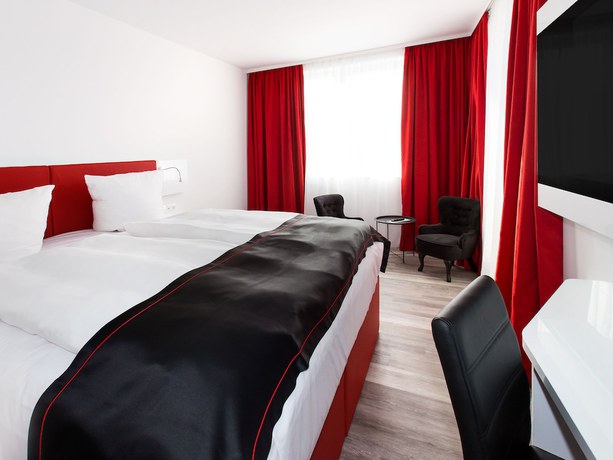 Imagen de la habitación del Hotel DORMERO Salzgitter. Foto 9