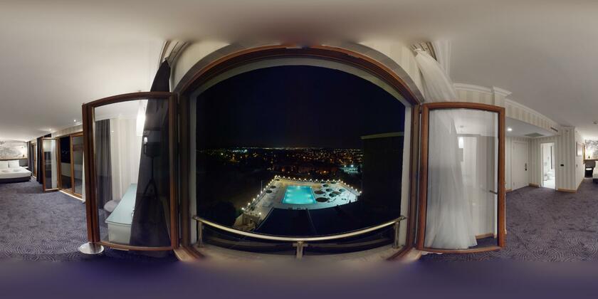 Imagen general del Hotel DOUBLE ROYAL HOTEL. Foto 6