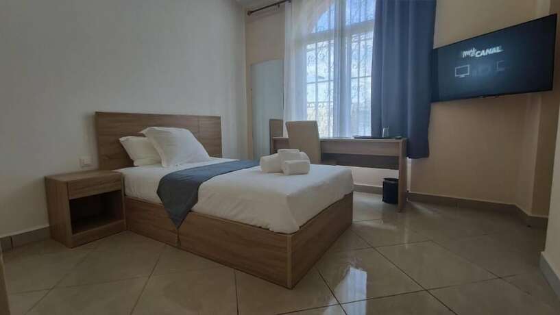 Imagen general del Hotel DOWNTOWN HOTEL. Foto 3