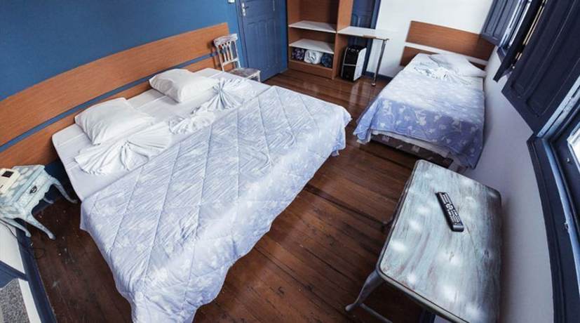 Imagen de la habitación del Hotel D\'Oeste. Foto 3