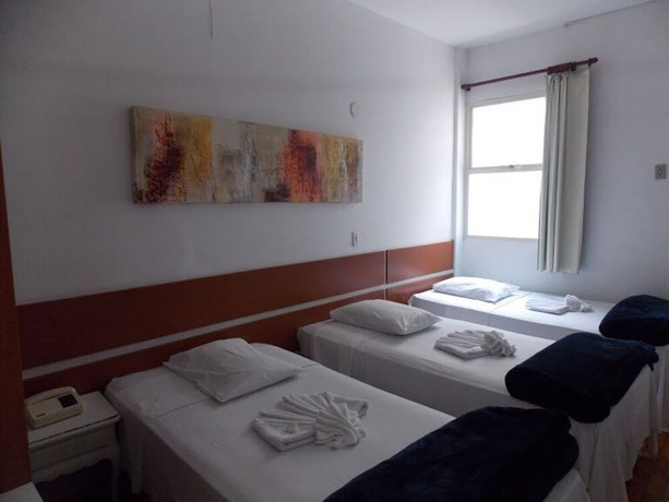 Imagen de la habitación del Hotel D\'Oeste. Foto 7
