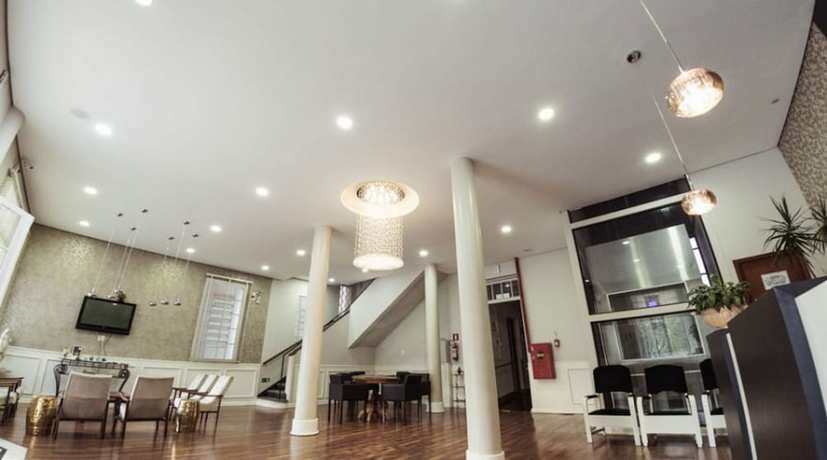 Imagen de los interiores del Hotel D\'Oeste. Foto 19