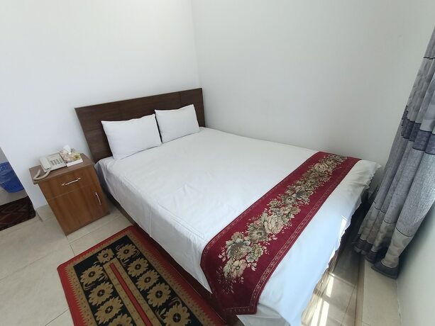 Imagen de la habitación del Hotel D-Palace. Foto 17