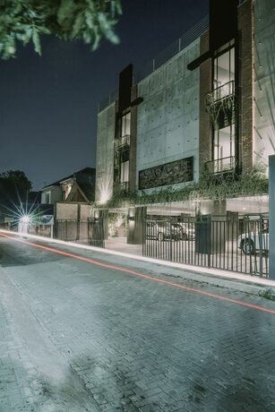 Imagen general del Hotel D\'Paragon Pogung B. Foto 10