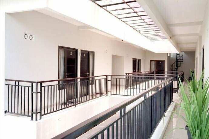 Imagen general del Hotel D'Paragon Tambakboyo. Foto 3