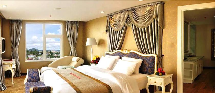 Imagen de la habitación del Hotel DRAGON KING HOTEL. Foto 8