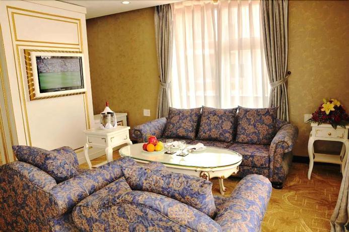 Imagen de la habitación del Hotel DRAGON KING HOTEL. Foto 16