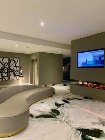 Imagen de los interiores del Hotel DS Hotel Lusopark. Foto 11