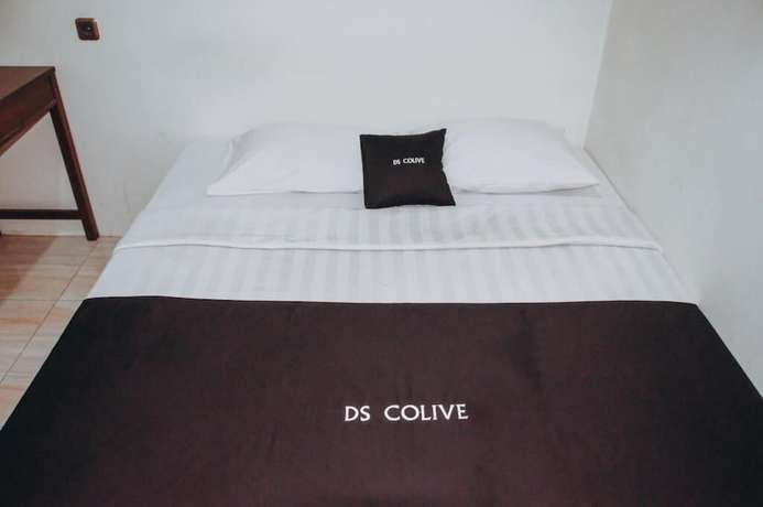Imagen de la habitación del Hotel DS Residences Peterongan. Foto 17