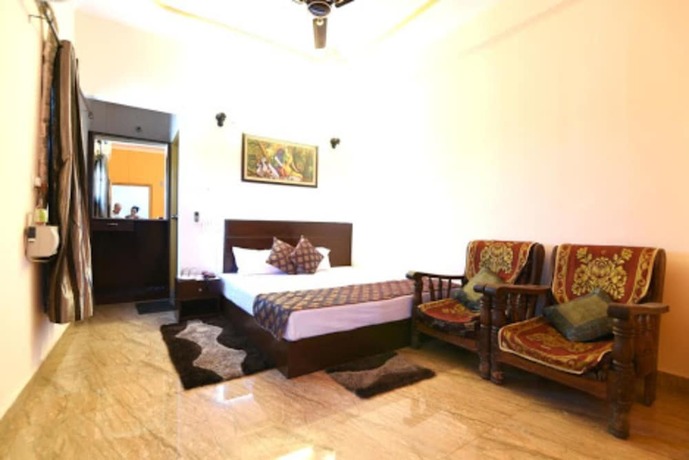 Imagen de la habitación del Hotel DS Residency Varanasi. Foto 15