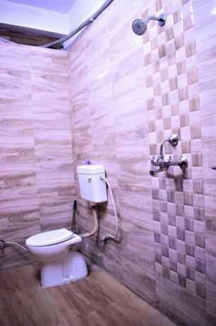 Imagen general del Hotel DS Residency Varanasi. Foto 3
