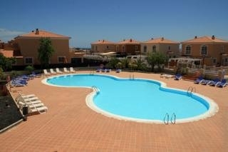 Imagen de la piscina del Hotel DUPLEX LA COLINA. Foto 9