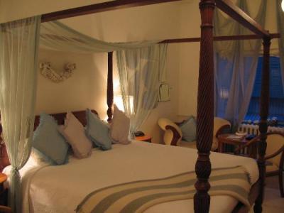 Imagen de la habitación del Hotel D'URVILLE. Foto 3