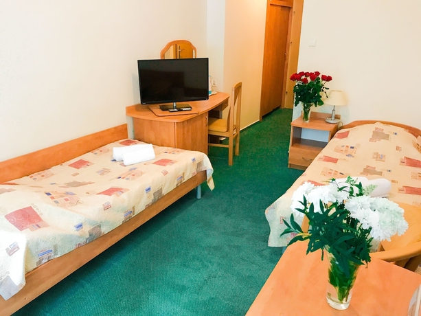 Imagen de la habitación del Hotel DW Albatros Medical Spa. Foto 4