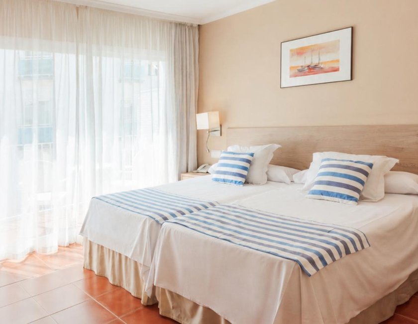 Imagen general del Hotel DWO Calella Mar. Foto 1