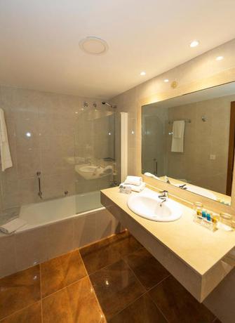 Imagen de la habitación del Hotel DWO Finca Los Abetos. Foto 2