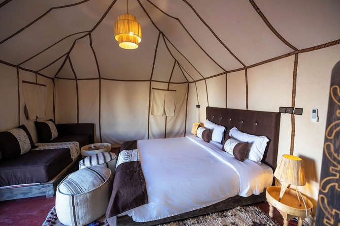 Imagen de la habitación del Hotel DWO Golden Camp Merzouga. Foto 7