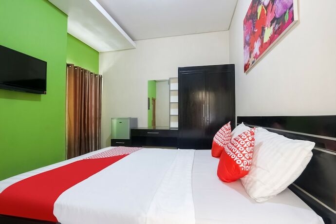 Imagen general del Hotel D'Waru Homestay Syariah near Jl Slamet Riyadi Mitra RedDoorz. Foto 6