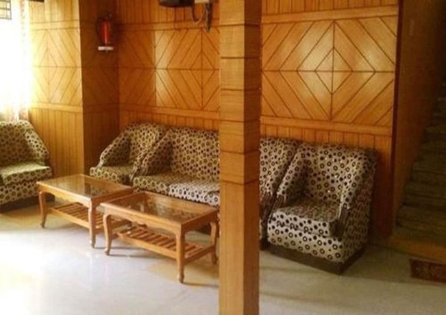 Imagen de los interiores del Hotel D\'Zojila - Kargil. Foto 19