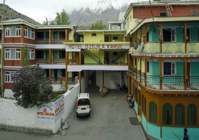 Imagen general del Hotel D\'Zojila - Kargil. Foto 4