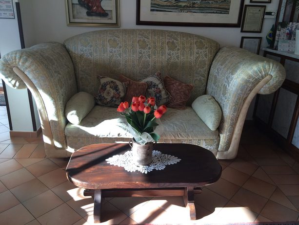 Imagen de los interiores del Hotel Da Carlos. Foto 20