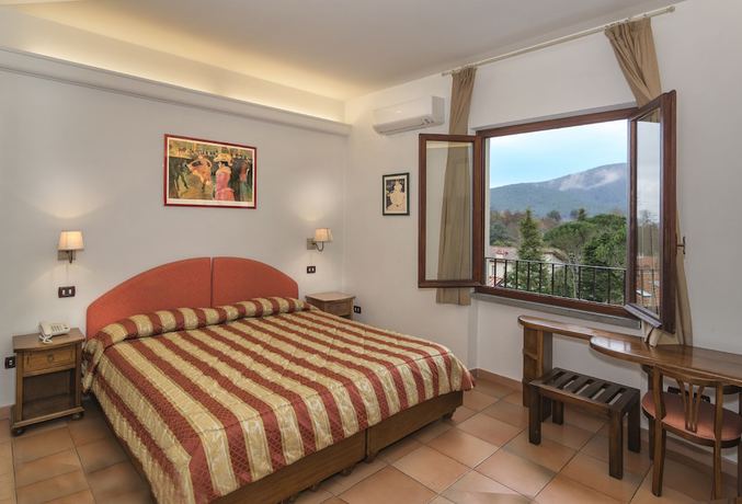 Imagen de la habitación del Hotel Da Carlos. Foto 13