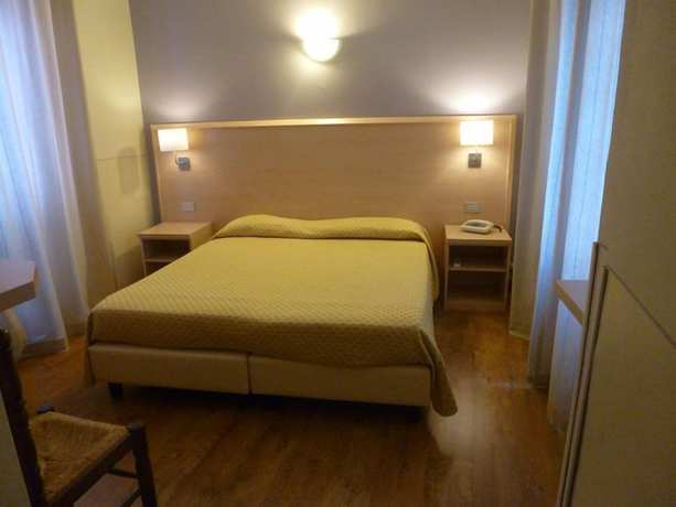 Imagen de la habitación del Hotel Da Cesare, Stresa. Foto 7