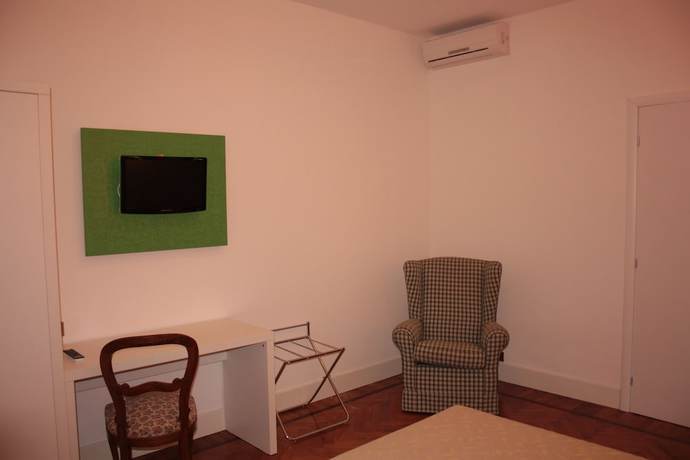 Imagen de la habitación del Hotel Da Cesare, Stresa. Foto 8