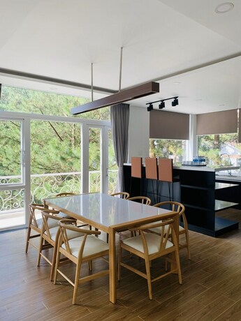 Imagen de los interiores del Hotel Da Lat Lan Anh Village. Foto 18