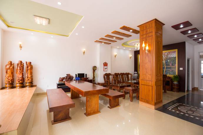 Imagen de los interiores del Hotel Da Lat Phu Tho. Foto 17