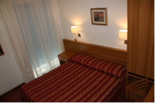 Imagen de la habitación del Hotel Da Mario. Foto 9