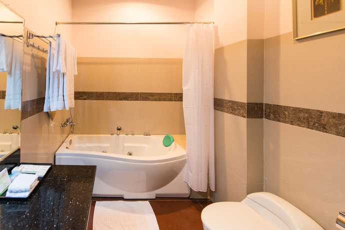 Imagen de la habitación del Hotel Da Nang Riverside. Foto 9