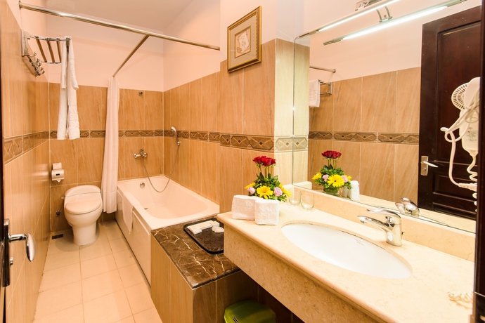 Imagen de la habitación del Hotel Da Nang Riverside. Foto 11