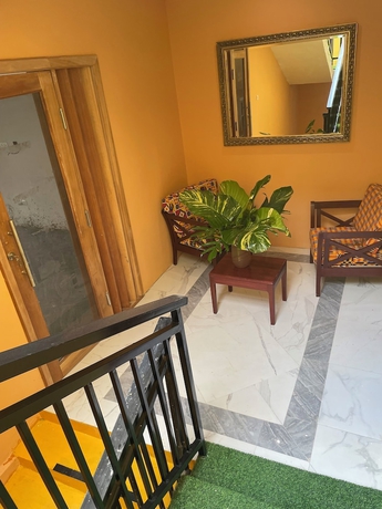 Imagen de los interiores del Hotel Da Palm inn. Foto 14