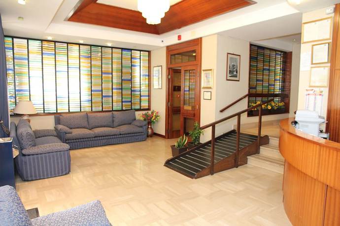 Imagen de los interiores del Hotel Da Remo. Foto 16