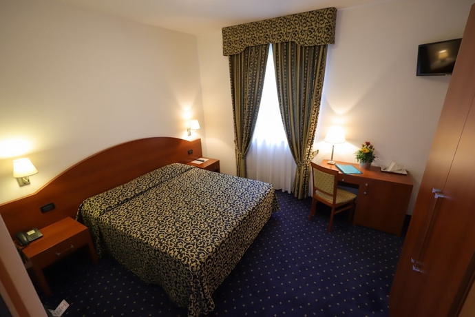 Imagen de la habitación del Hotel Da Roberto. Foto 8