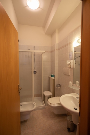 Imagen de la habitación del Hotel Da Roberto. Foto 16