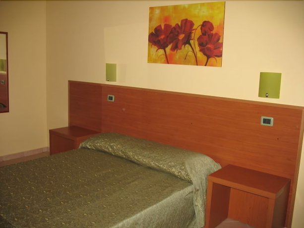 Imagen de la habitación del Hotel Da Santo. Foto 8