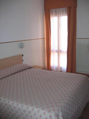 Imagen de la habitación del Hotel Da Si-Si. Foto 10