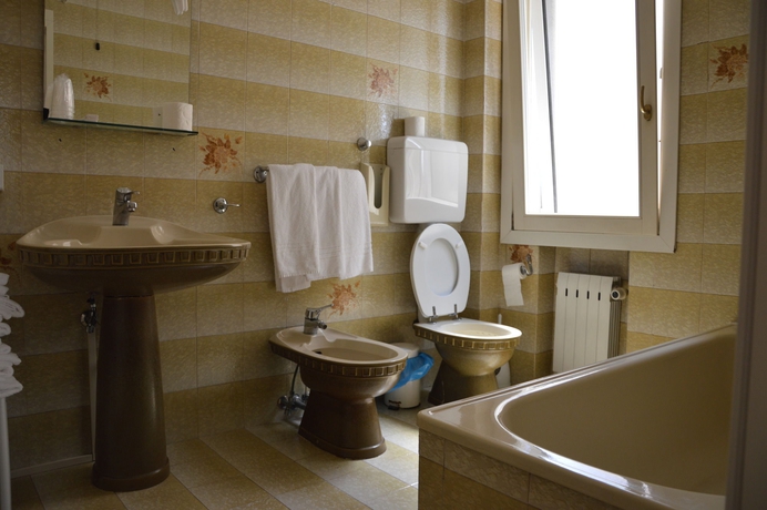 Imagen de la habitación del Hotel Da Tito. Foto 6