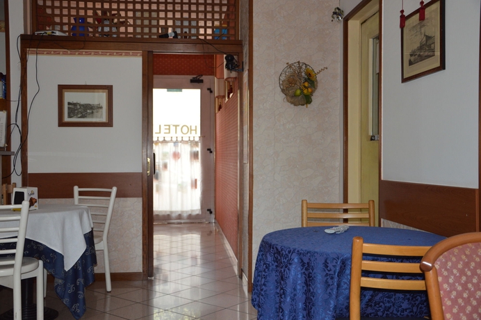 Imagen de los interiores del Hotel Da Tito. Foto 10