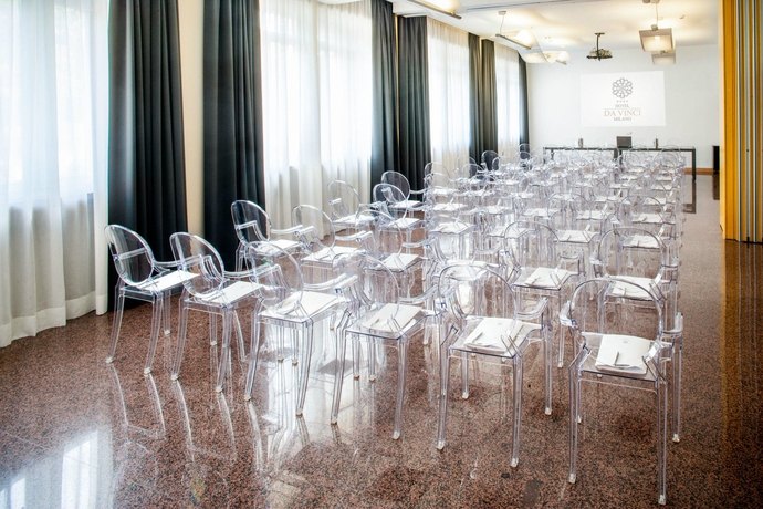 Imagen de los interiores del Hotel Da Vinci, Milán. Foto 10