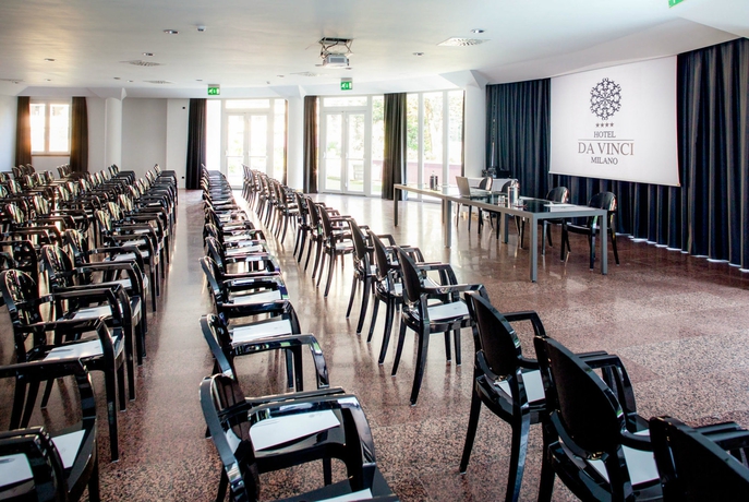 Imagen de los interiores del Hotel Da Vinci, Milán. Foto 16