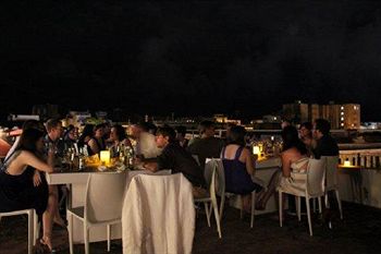 Imagen del bar/restaurante del Hotel Da'House. Foto 2