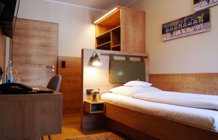 Imagen de la habitación del Hotel Da`Sporrer and Wirtshaus. Foto 18