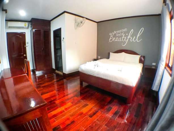 Imagen de la habitación del Hotel DaViKa. Foto 4