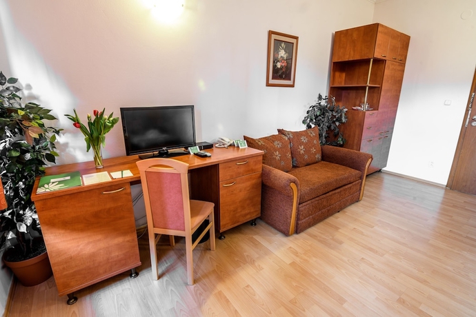 Imagen de la habitación del Hotel D&aacute;lia Dependance***. Foto 2